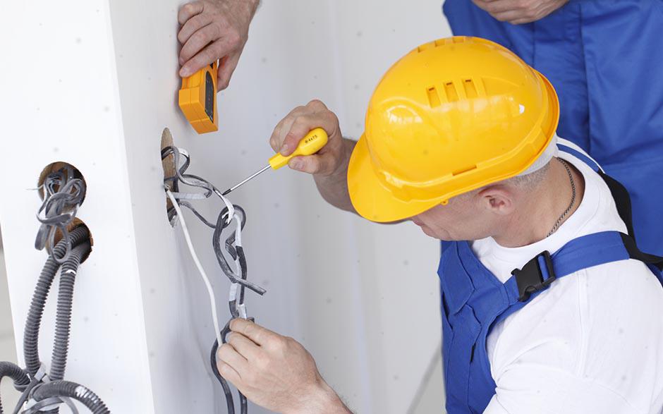 électricien maintenance Paris 8